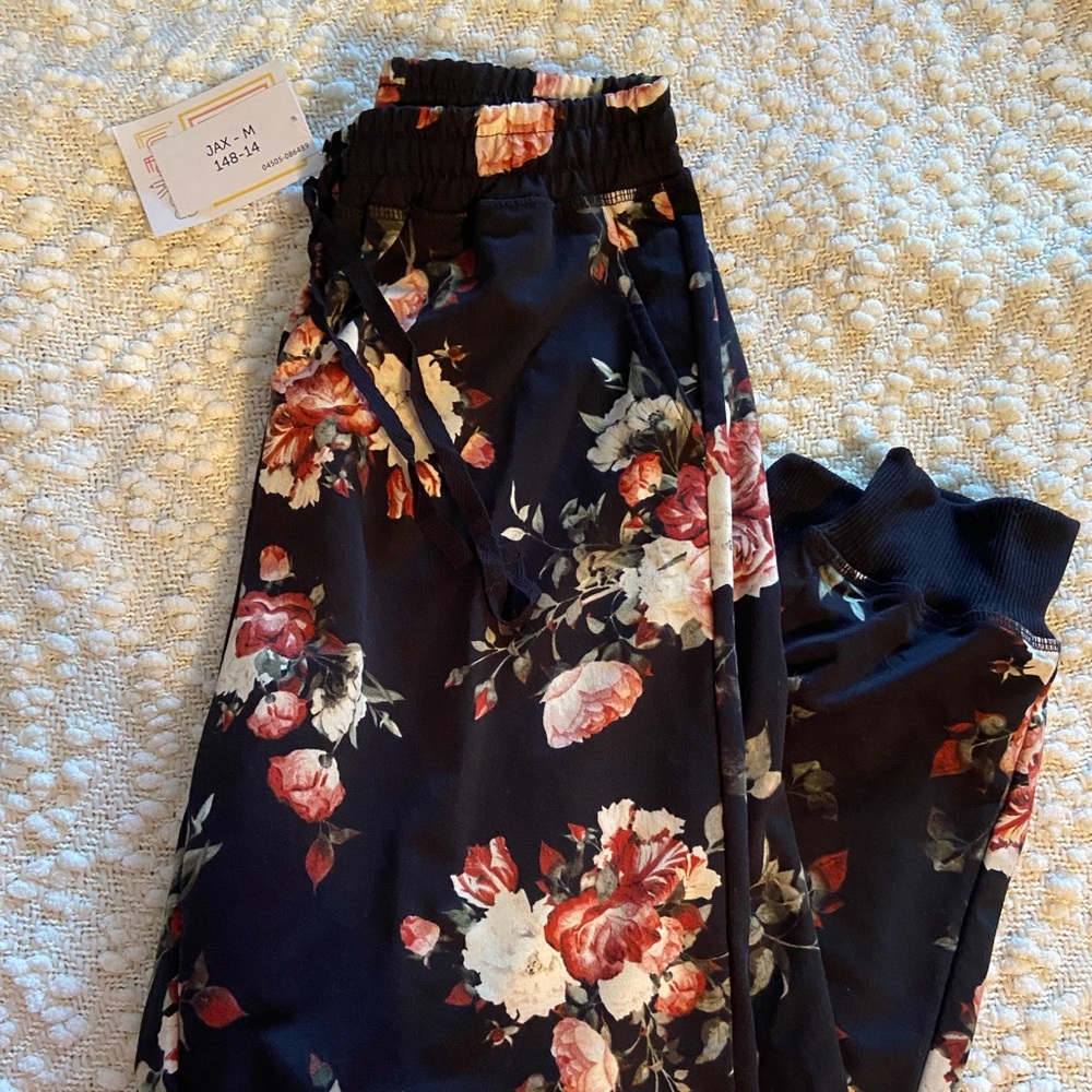 LuLaRoe Jax